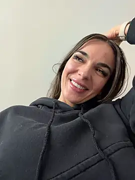 Bad Giorgia online show from 10-19-25, 04:51