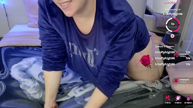 julimonroe online show from 01-23-25, 03:37