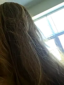 Snapshot of julimonroe chatting on 02-28-26, 09:16 julimonroe online show from 02-28-26, 09:16