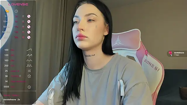 JenniferQueen11 online show from 02-02-25, 11:40