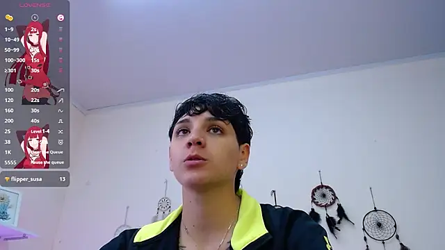 Snapshot of bad_giirl_ chatting on 12-09-24, 03:44 bad giirl  online show from 12-09-24, 03:44