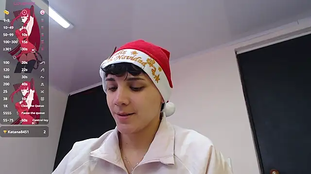 Snapshot of bad_giirl_ chatting on 12-23-24, 04:06 bad giirl  online show from 12-23-24, 04:06