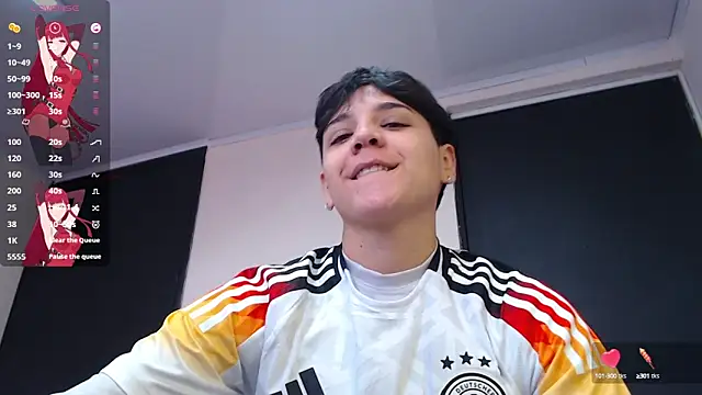 Snapshot of bad_giirl_ chatting on 02-18-25, 06:26 bad giirl  online show from 02-18-25, 06:26