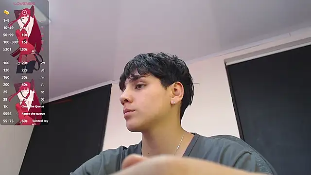 Snapshot of bad_giirl_ chatting on 02-27-25, 07:04 bad giirl  online show from 02-27-25, 07:04