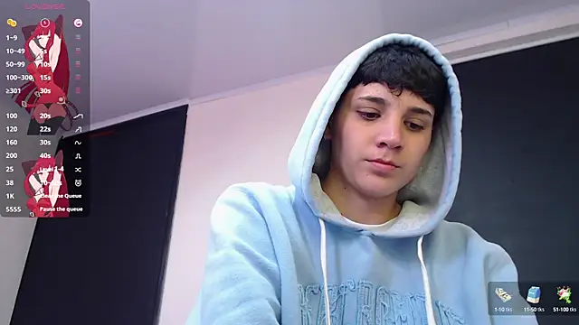 Snapshot of bad_giirl_ chatting on 03-12-25, 05:17 bad giirl  online show from 03-12-25, 05:17