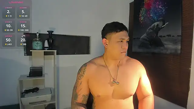 Snapshot of Colton_Massif chatting on 12-28-24, 07:11 Colton Massif online show from 12-28-24, 07:11