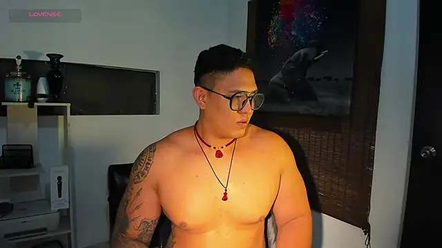 Snapshot of Colton_Massif chatting on 01-10-25, 10:39 Colton Massif online show from 01-10-25, 10:39