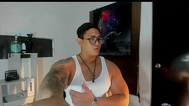 Snapshot of Colton_Massif chatting on 01-25-25, 12:16 Colton Massif online show from 01-25-25, 12:16