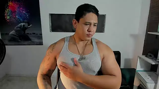 Snapshot of Colton_Massif chatting on 03-04-25, 01:34 Colton Massif online show from 03-04-25, 01:34