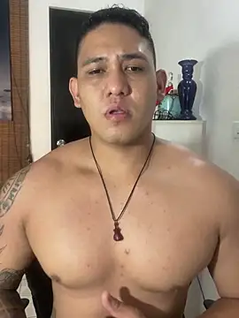 Snapshot of Colton_Massif chatting on 03-16-25, 03:47 Colton Massif online show from 03-16-25, 03:47