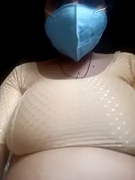 Snapshot of Lattika-Bhabhi chatting on 02-02-25, 12:02 Lattika-Bhabhi online show from 02-02-25, 12:02