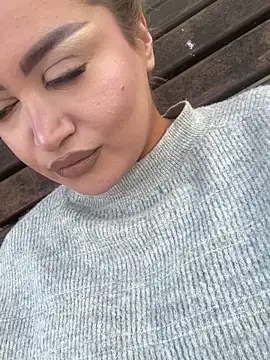 EmiliaPetrova online show from 03-06-25, 04:49