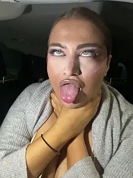 EmiliaPetrova online show from 03-20-25, 11:56