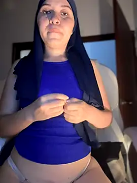 MatchedEyebrow online show from 09-24-25, 08:34