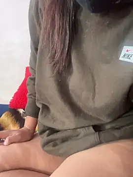 Snapshot of katrina_0143 chatting on 01-06-25, 08:46 katrina 0143 online show from 01-06-25, 08:46