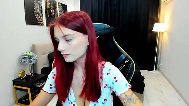 RedLipse online show from 02-28-26, 03:40