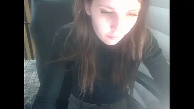 Snapshot of Laco-cO chatting on 12-25-24, 05:58 Laco-cO online show from 12-25-24, 05:58