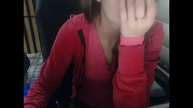 Snapshot of Laco-cO chatting on 01-04-25, 04:00 Laco-cO online show from 01-04-25, 04:00