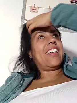 Molly newman6 online show from 02-23-25, 08:22