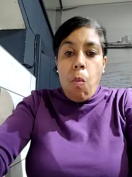 Molly newman6 online show from 10-16-25, 03:35