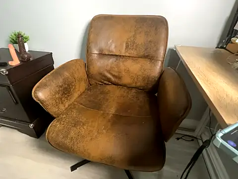 linalooove online show from 09-29-25, 06:46