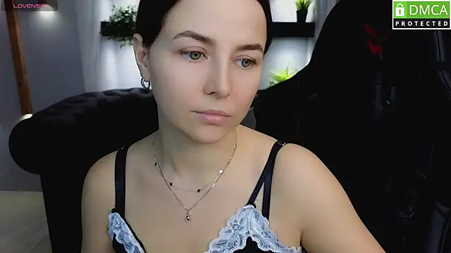 Mira Mermayd online show from 01-30-25, 04:16