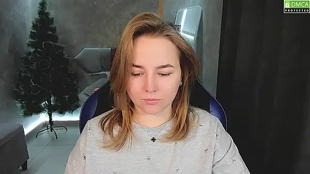 Mira Mermayd online show from 01-16-26, 01:42