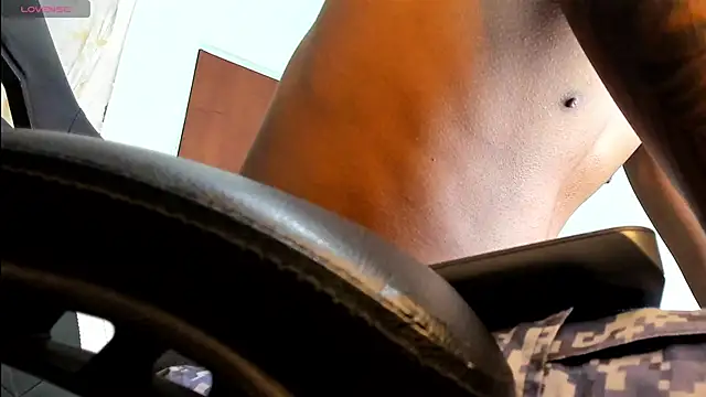 YeremiBrowm online show from 12-04-24, 10:51