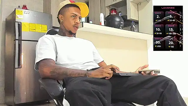 YeremiBrowm online show from 01-08-26, 03:14