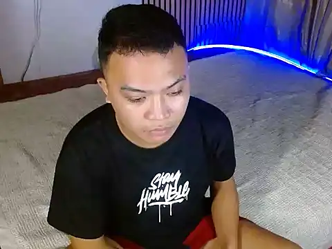 xsweetasian69x online show from 12-18-24, 07:30