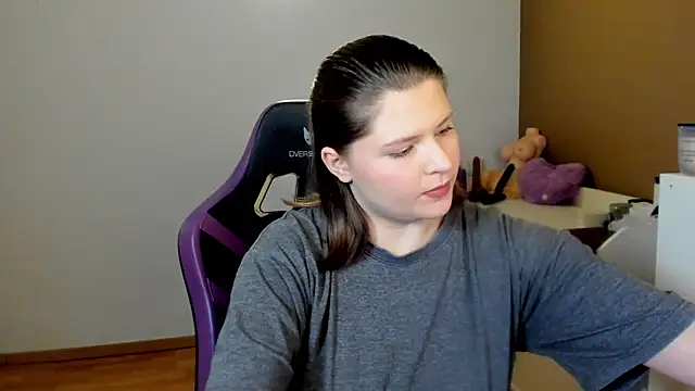 TinniAngel online show from 03-01-25, 06:11