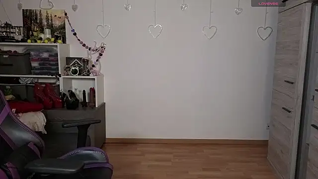 TinniAngel online show from 03-14-26, 06:57