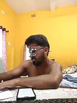 Snapshot of Love_birdss chatting on 03-16-25, 07:48 Love birdss online show from 03-16-25, 07:48