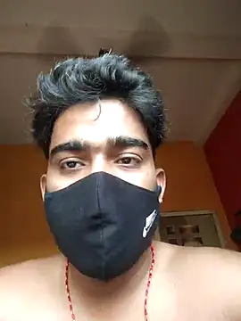 Snapshot of Love_birdss chatting on 03-17-25, 09:33 Love birdss online show from 03-17-25, 09:33