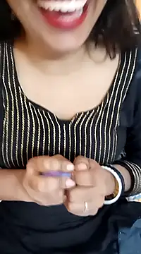 Snapshot of Diya_143 chatting on 03-03-25, 02:37 Diya 143 online show from 03-03-25, 02:37