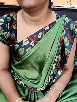 Snapshot of Diya_143 chatting on 10-10-25, 07:51 Diya 143 online show from 10-10-25, 07:51