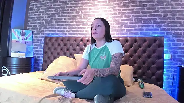 celestestars online show from 02-09-25, 03:53