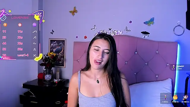 Snapshot of brenda_moris01 chatting on 10-11-25, 09:24 brenda moris01 online show from 10-11-25, 09:24