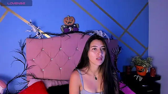 Snapshot of brenda_moris01 chatting on 10-21-25, 09:15 brenda moris01 online show from 10-21-25, 09:15