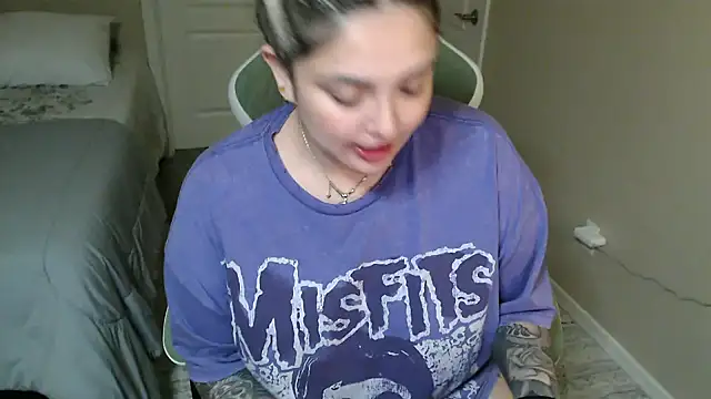 Snapshot of nativepumpkin95 chatting on 01-31-25, 03:09 nativepumpkin95 online show from 01-31-25, 03:09