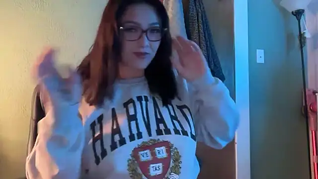 Snapshot of nativepumpkin95 chatting on 10-31-25, 09:38 nativepumpkin95 online show from 10-31-25, 09:38