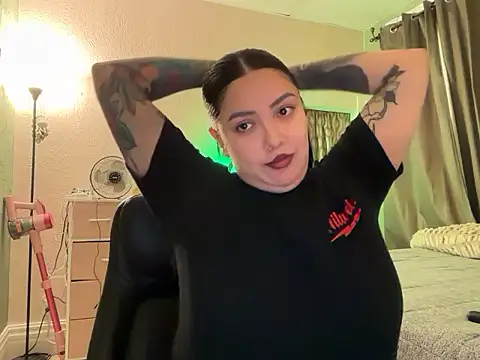 Snapshot of nativepumpkin95 chatting on 11-14-25, 01:15 nativepumpkin95 online show from 11-14-25, 01:15