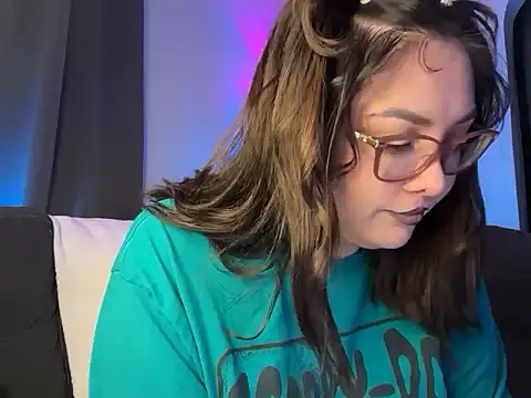 Snapshot of nativepumpkin95 chatting on 11-16-25, 11:10 nativepumpkin95 online show from 11-16-25, 11:10