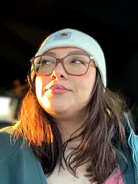 Snapshot of nativepumpkin95 chatting on 11-22-25, 10:31 nativepumpkin95 online show from 11-22-25, 10:31