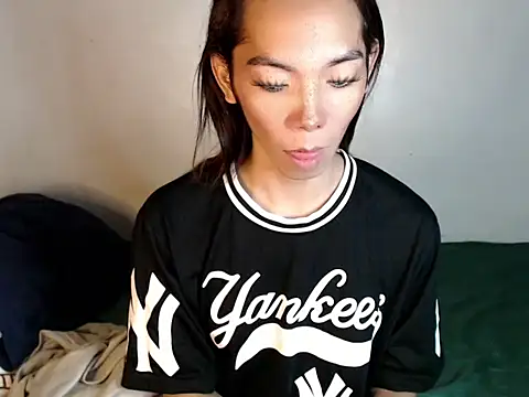 Snapshot of perly_169 chatting on 12-08-24, 05:01 perly 169 online show from 12-08-24, 05:01