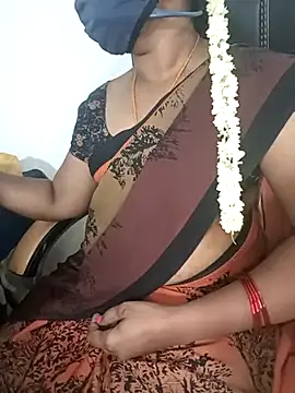 Tamil-hotwife online show from 03-11-25, 07:25