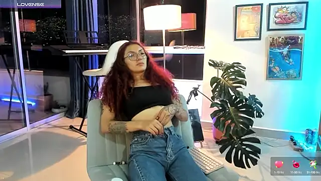 Snapshot of tastymeli chatting on 12-09-24, 05:51 tastymeli online show from 12-09-24, 05:51