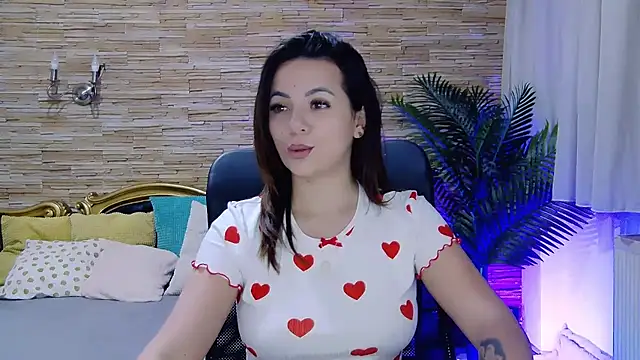 PlayfulElla online show from 02-26-25, 06:15