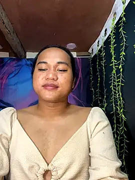 bettina love online show from 12-03-25, 03:43