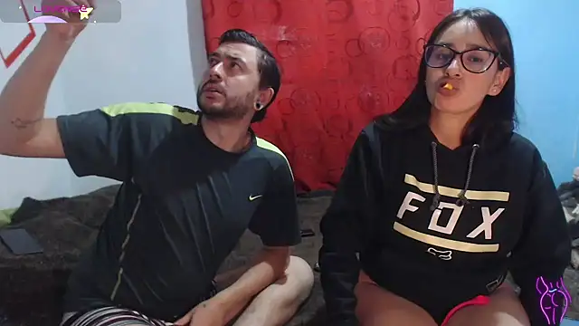 Snapshot of party2col chatting on 12-18-24, 03:33 party2col online show from 12-18-24, 03:33